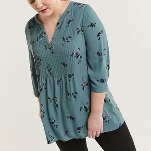 Reitmans 3/4 Sleeve Split Neck Printed Tunic with Pintucks Size Large